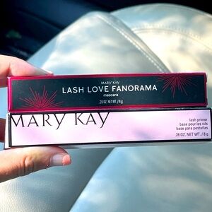 Mary Kay lash love Fanorama and lash primer